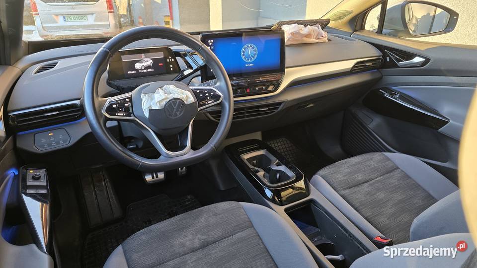 VOLKSWAGEN ID4 47400 PLN NETTO VAT Samochody osobowe