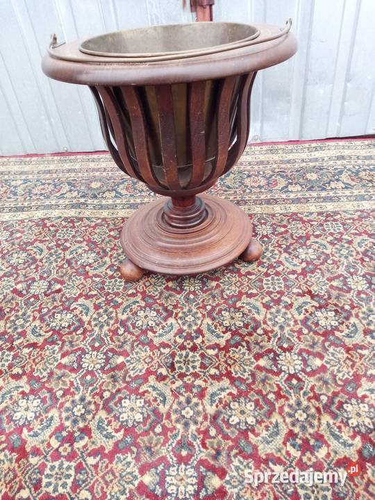 Kwietnik sprzedam kujawsko-pomorskie Borówno sprzedam