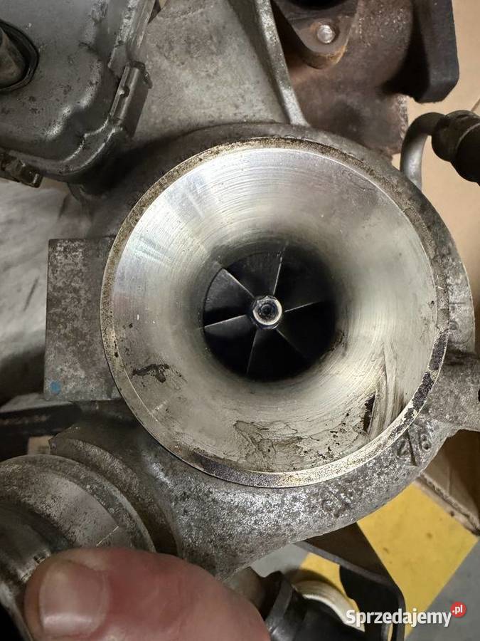 BMW 1 F20 F21 Turbina 8518204 osobowe wielkopolskie
