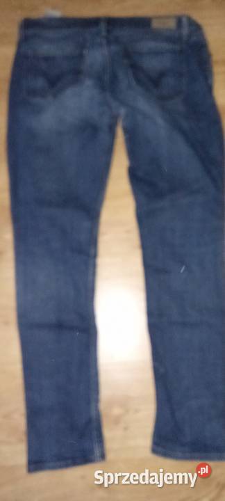 Levisy damskie 3232 niebieski sprzedam