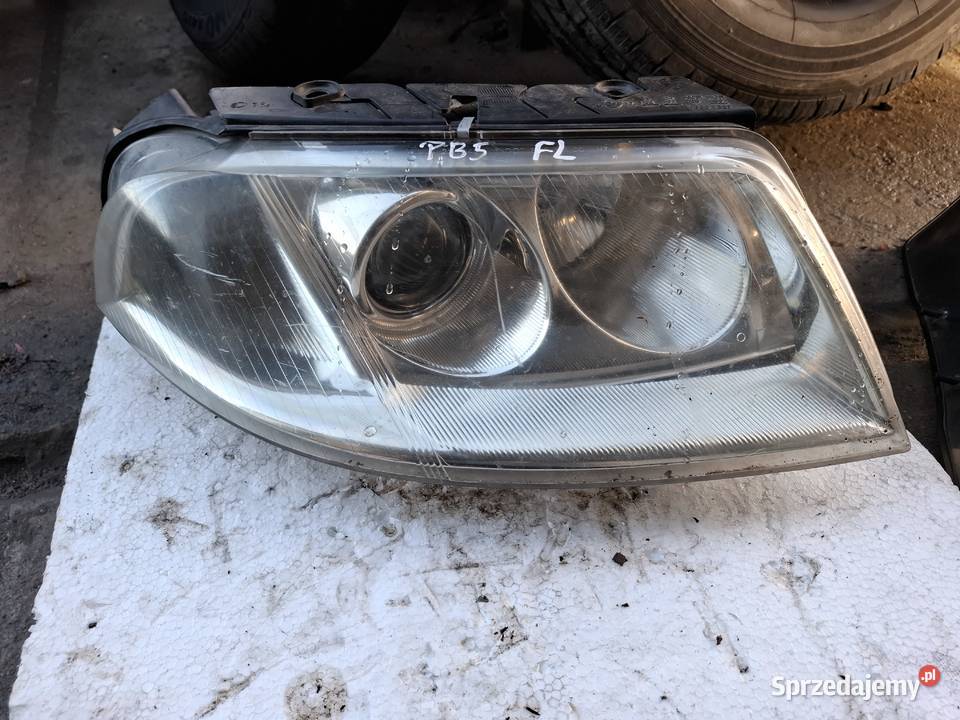 Lampa Prawa Przód Volkswagen Passat B5 FL Wisznice