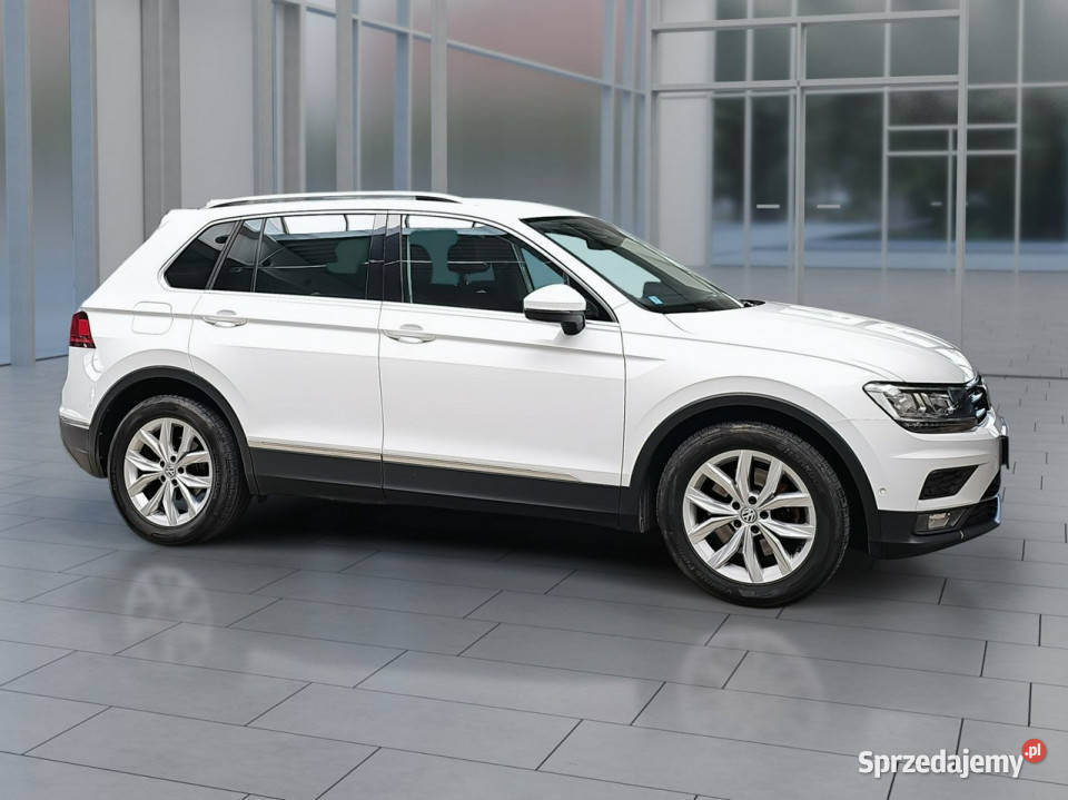 Volkswagen Tiguan 20 TSI BMT 4MOT HIGHLINE II mazowieckie Janki