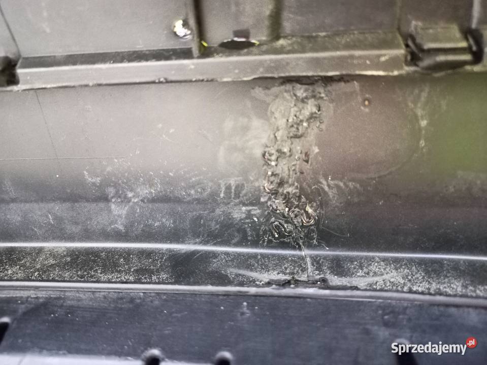 VW Touran 1T0 zderzak przód przedni kompletny łódzkie Sieradz