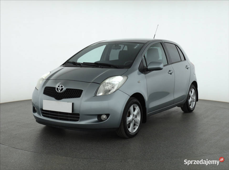 Toyota Yaris 13 VVTi Piaseczno