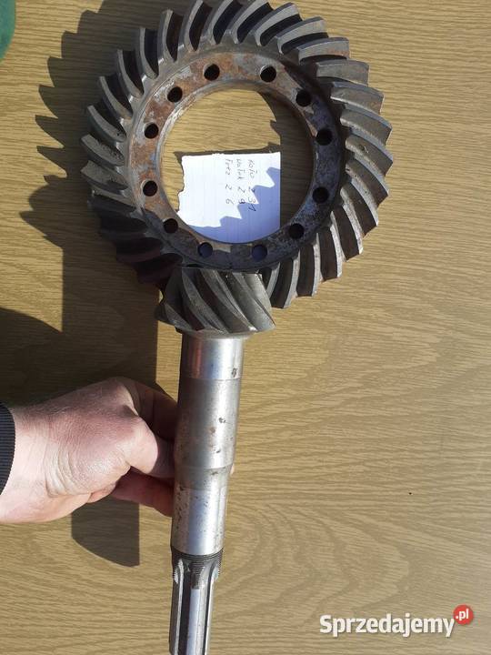 Przekładnia przedniego napędu Z931do Ursus 5314 Ursus Części zamienne Moczydły