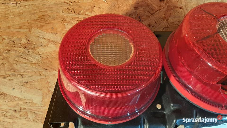 LAMPA TYŁ KLOSZ FERRARI F360 360 512 575 Lampy przednie wielkopolskie Nowy Tomyśl