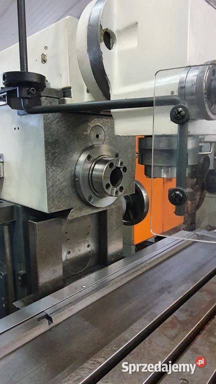 Frezarka narzędziowa AVIA FND 32 TE remoncie Tarnów