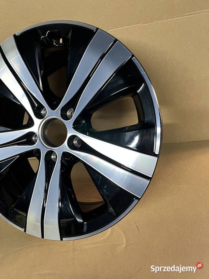 Felga Mercedes CKlasa W206 A2064017100 7Jx17 sprzedam