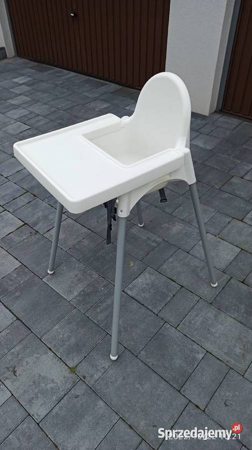 Stolik do karmienia
