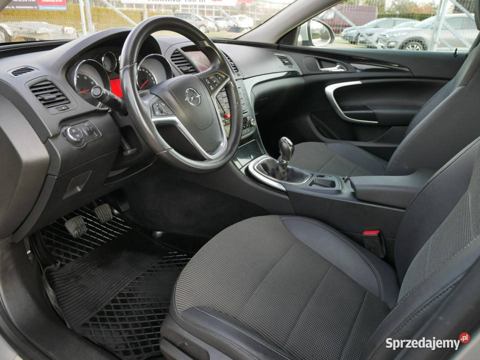 Opel Insignia 20Turbo 220 Eu6 4x4 Polski salon gniazdo AUX sprzedam
