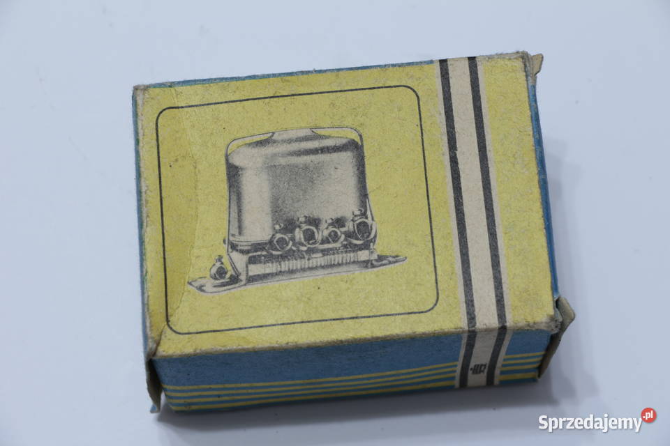 MZ ETZ Regulator napięcia 12V nowy DDR Regulatory napięcia