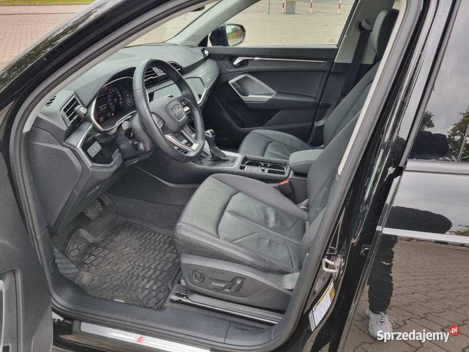 Audi Q3 40 TFSI Black Edition szyberdach Zambrów