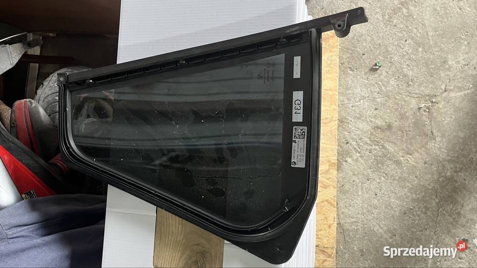 Szyba do tylnych drzwi lewych BMW g31 Piotrów-Gułaczów sprzedam