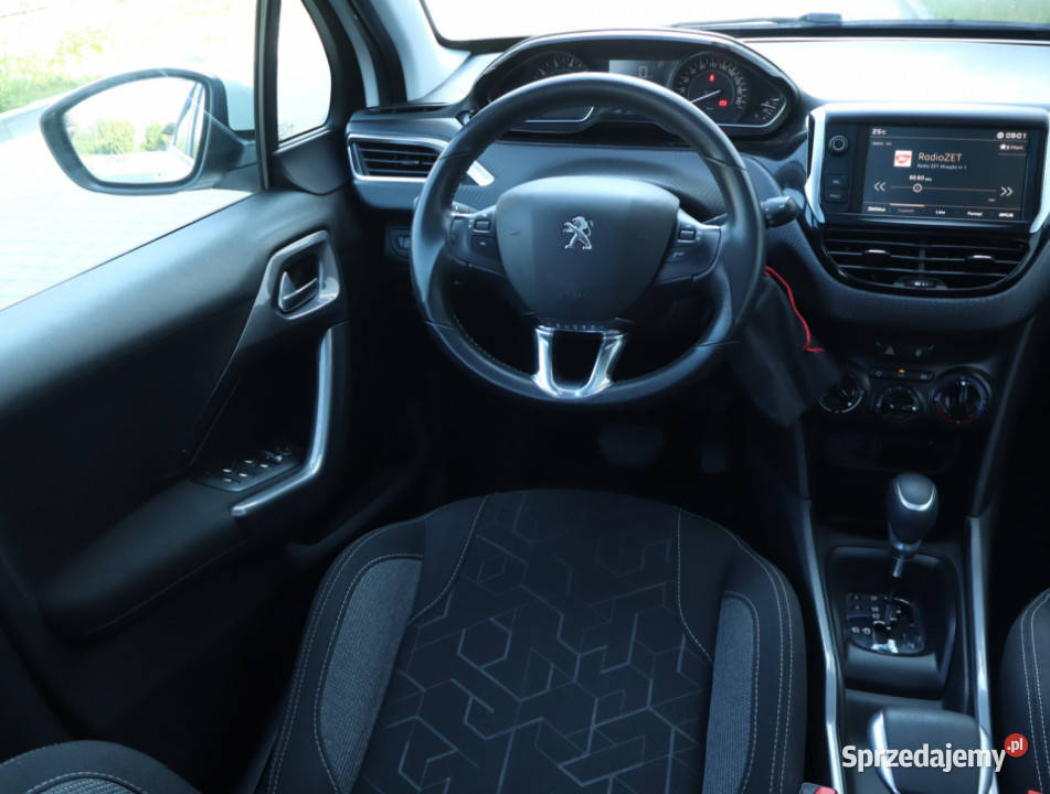 Peugeot 2008 12 PureTech 1199cm3 2008 Łódź