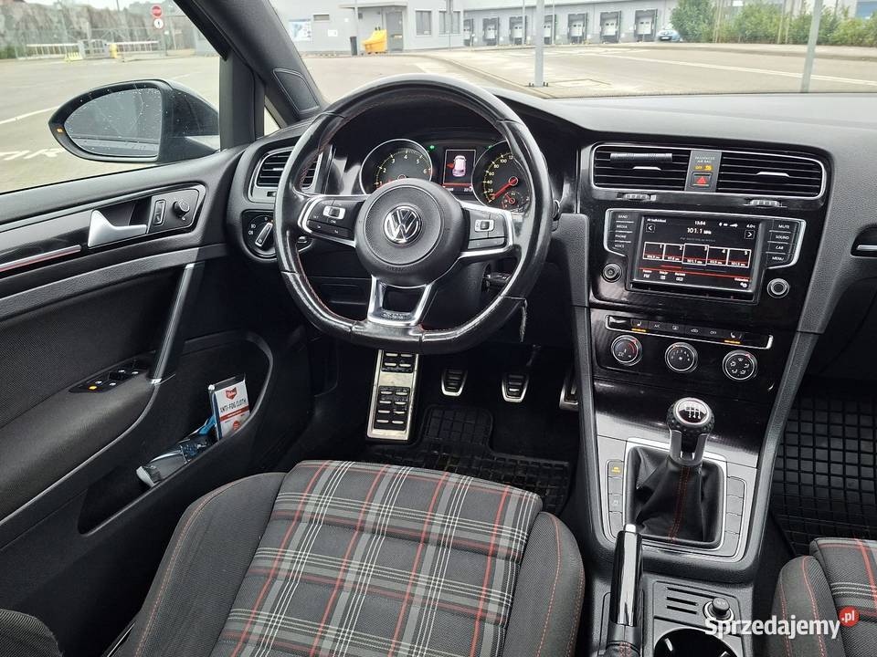 VW GOLF VII GTI 2017r SPRZEDAŻZAMIANAOPIS 220KM Golf Wrocław