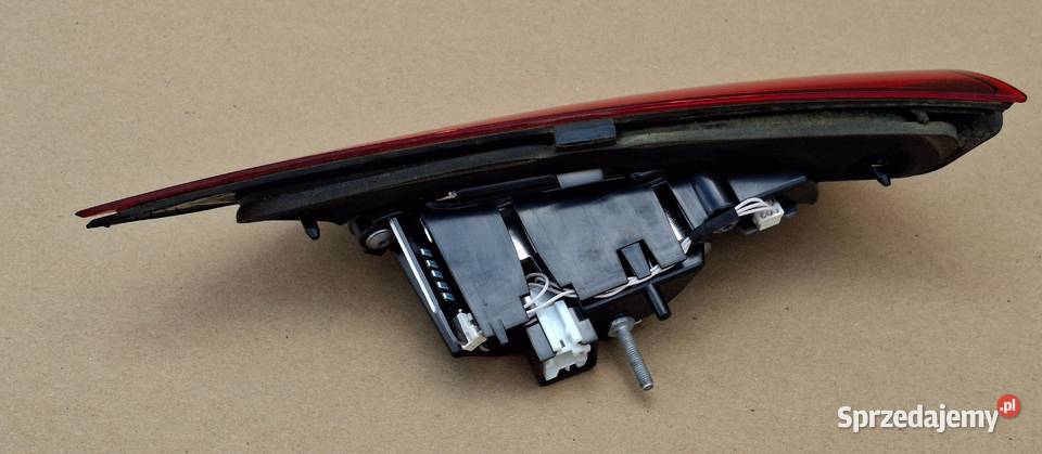 MERCEDES CLA W118 LAMPA LEWY TYŁ LEWA TYLNA W Oświetlenie Bieleń