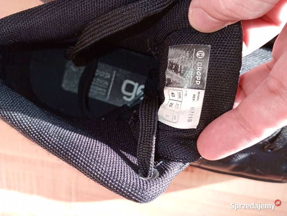 buty 43 czarne CROPP 28cm