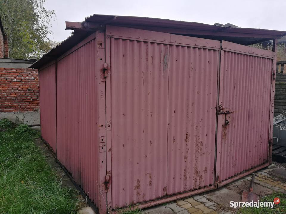 Garaż blaszany ocieplony blaszak płyty