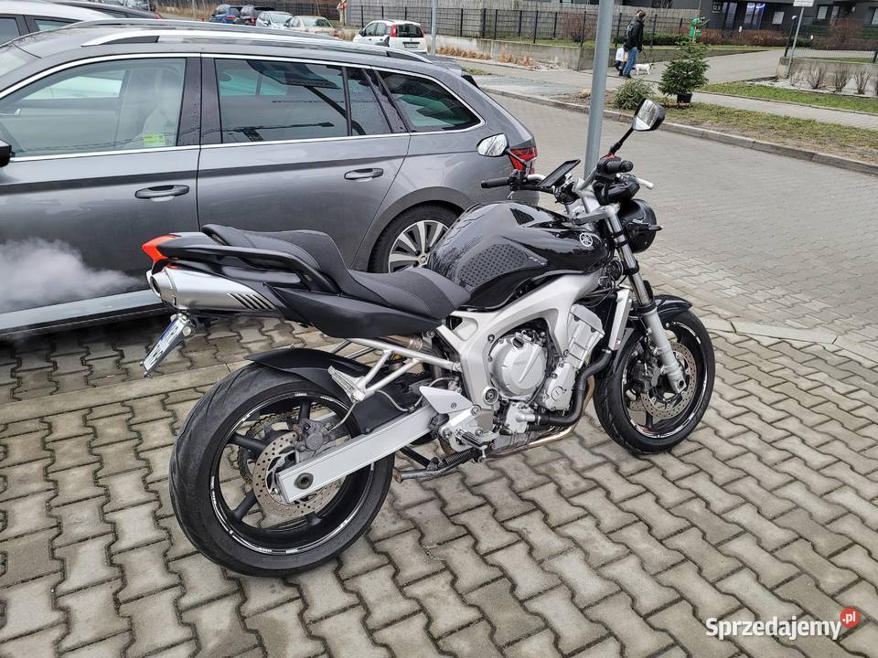 Yamaha FZ6n doinwestowana sprzęgło rozrząd lampa turystyczny