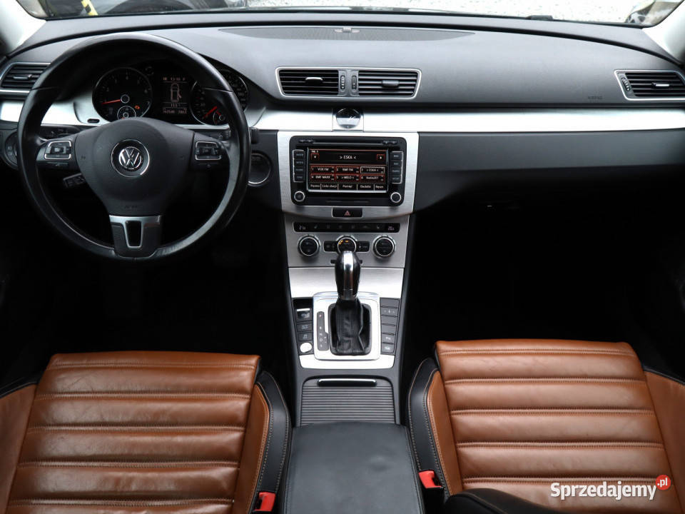 VW Passat 20 TSI czarny Katowice