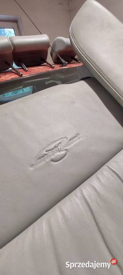 Sprzedam tylna kanapa Octavia 2 Laurin Clement 200km
