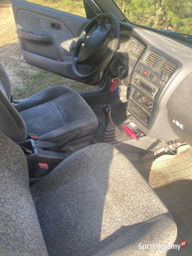 Nissan Almera n15 Kuriany