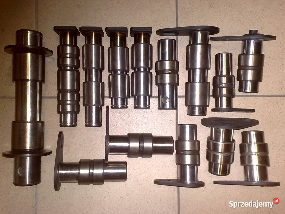 SWORZNIE TULEJE KOMPLET YANMAR VIO20 SV20 SV22 Części do maszyn budowlanych Rybnik sprzedam