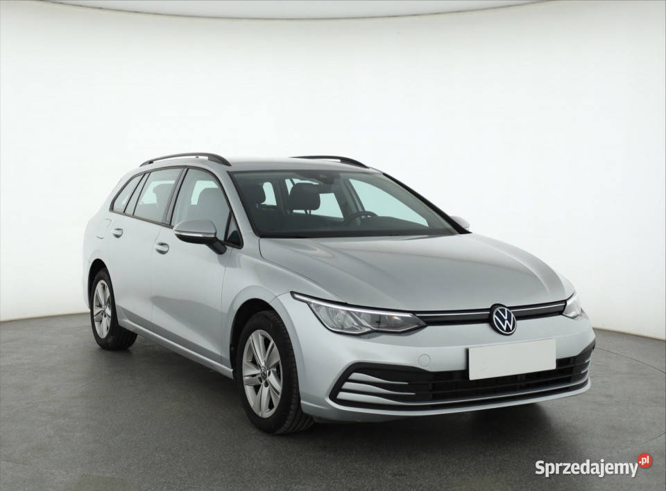 VW Golf 15 eTSI Rok produkcji 2023 mazowieckie sprzedam