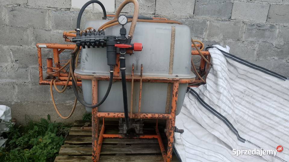Opryskiwacz polowy zbiornik 400 l szerokość 12 m
