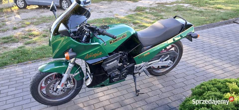 Sprzedam Kawasaki GPZ 900R Ninja z rocznika 1988