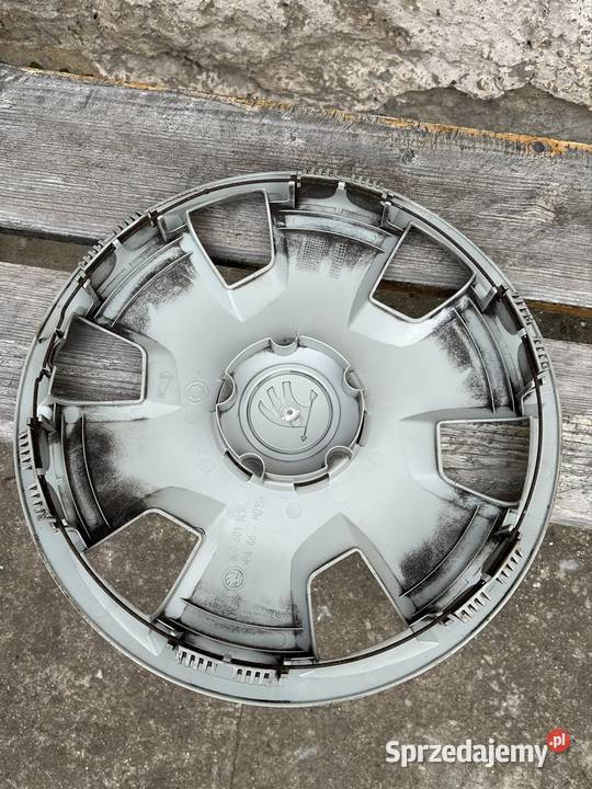 Oryginalny kołpak Skoda Octavia Rapid Fabia 15 dolnośląskie Głuszyca Górna