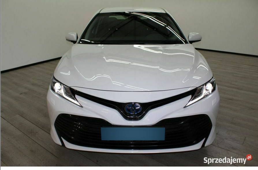 Toyota Camry 25 Hybrid Business Edition