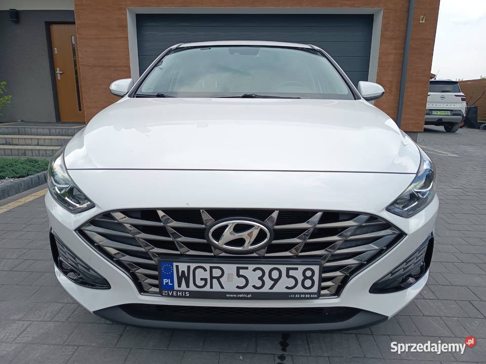 Hyundai i30 Benzyna 2023 Bezwypadkowy benzyna Warka