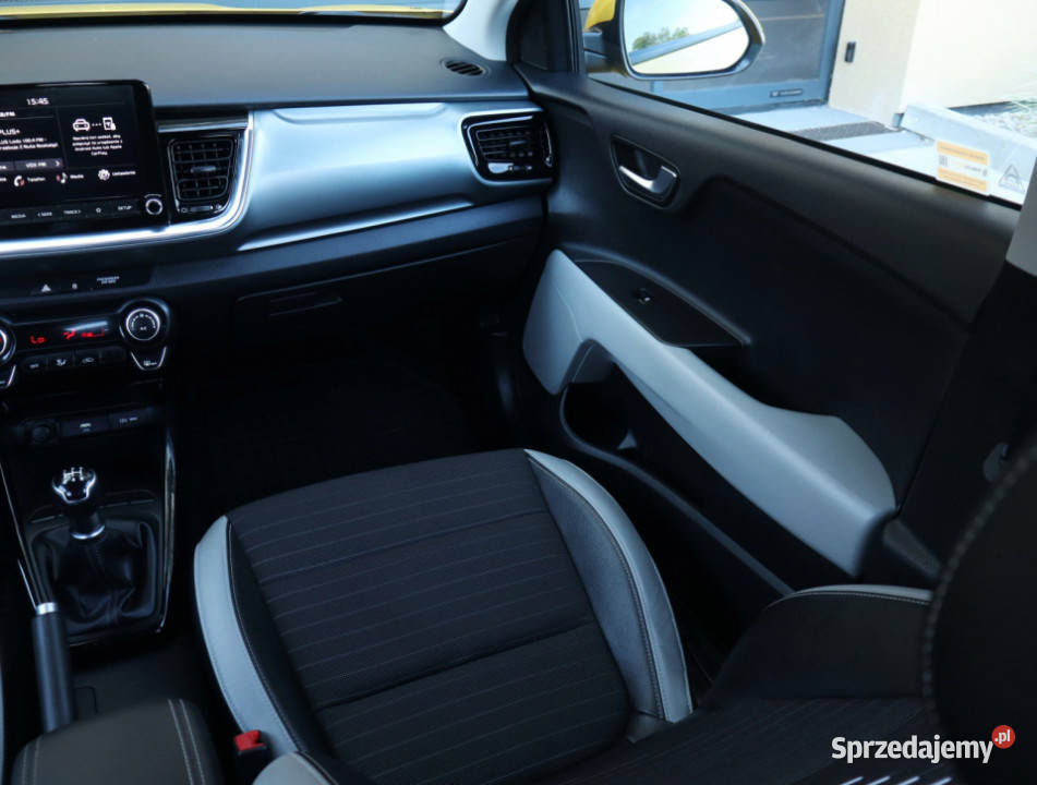 Kia Stonic 12 DPI Łódź