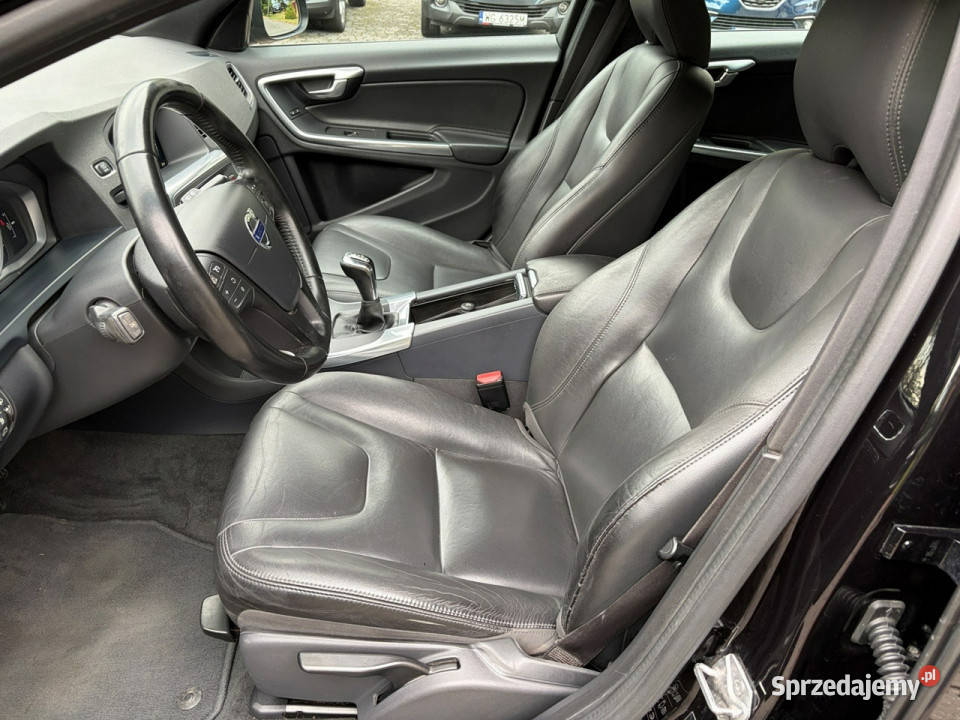 Volvo V60 20 D2 Skórzana tapicerka Wymieniony 4/5 Lipówki