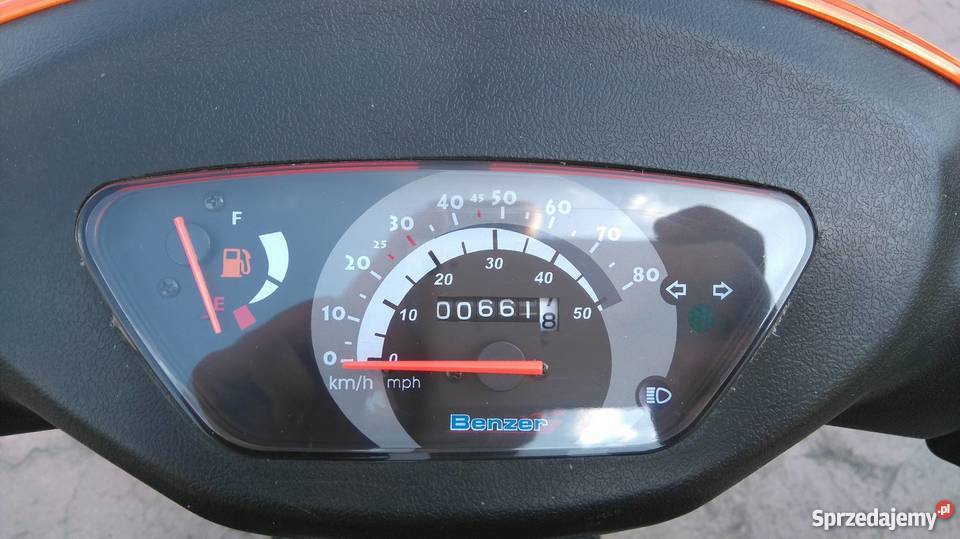 Sprzedam Skuter Benzer Syracuse 50ccm 4T pas napędowy Miedziana Góra