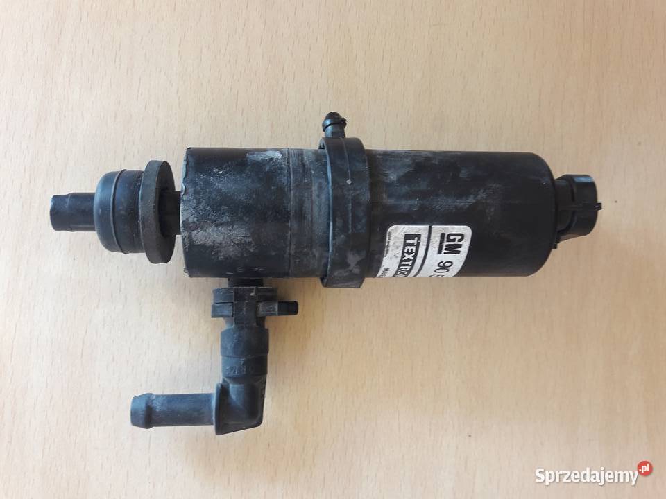 Opel Zafira B 2006 pompka spryskiwacza Rok produkcji 2006 Stobierna sprzedam