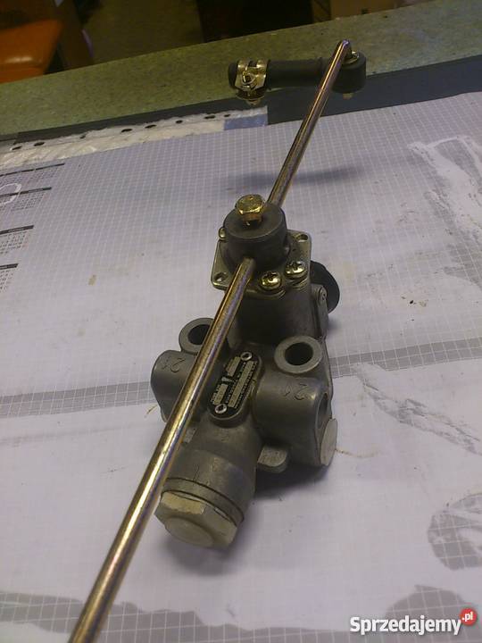 Zawór poziomujący 5261000020 IKARUS PR 110 pomorskie