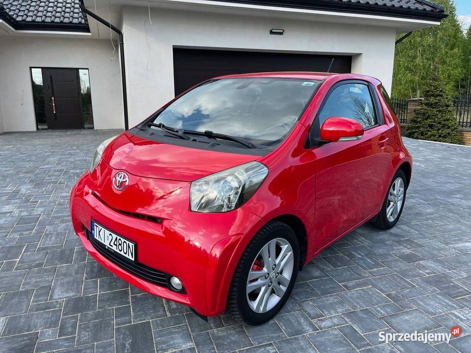 Toyota IQ 133 benzyna6 biegów Kamery CarPlay bez