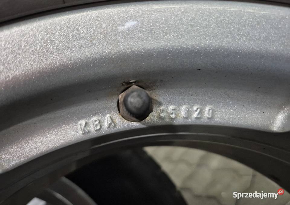 20570 R15 VAG Hankook Zima Samochodowe
