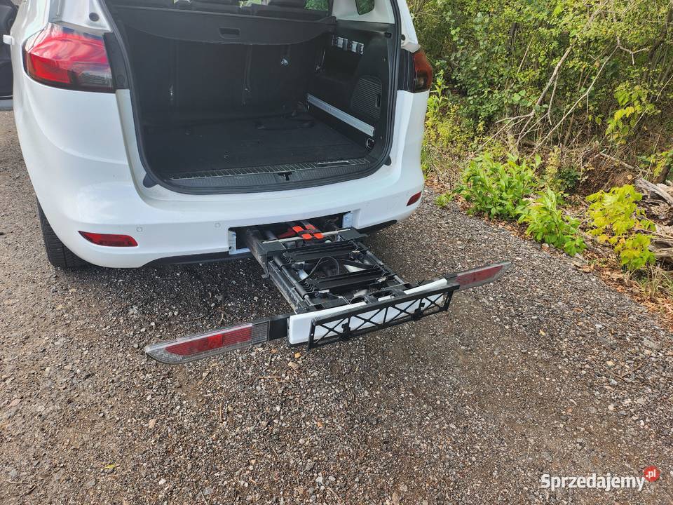 OPEL ZAFIRA C LIFT LED wbudowany bagażnik na mazowieckie Mińsk Mazowiecki