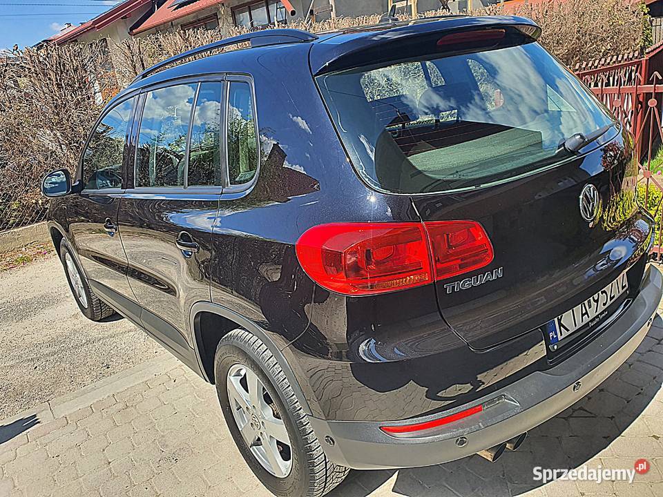 VOLKSWAGEN TIGUAN BENZYNA 2014 lakier metallic Łęg Tarnowski
