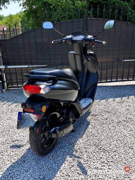 Skuter Peugeot Kisbee 50cc 2020r 3500 Wtrysk LED Łask sprzedam