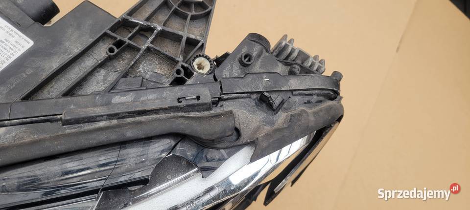 MERCEDES C KLASA W205 LIFT LAMPA FULL LED LEWA osobowe Ruda Śląska