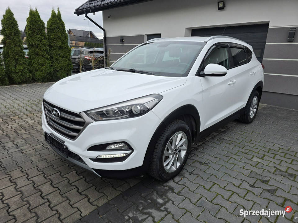 Hyundai Tucson manualkamera cofanianawigacja Żabno