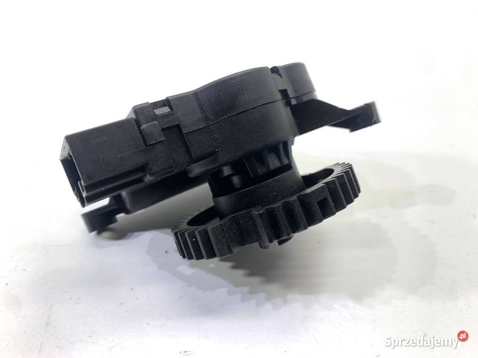 SILNIK NAGRZEWNICY SKODA V3268003 FABIA III