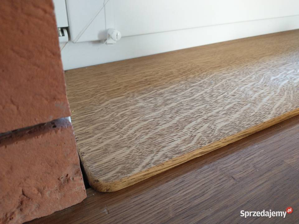 Parapety z litego drewna Dobczyce