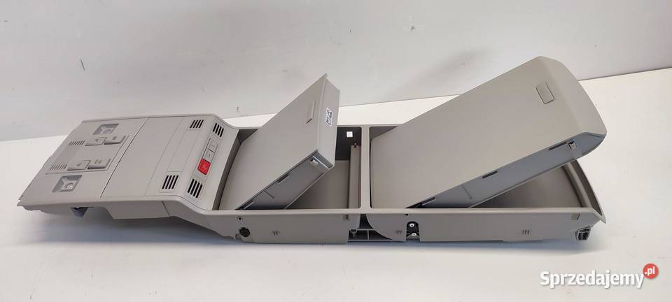 VW TIGUAN ALLSPACE SCHOWEK LAMPKA PODSUFITKI