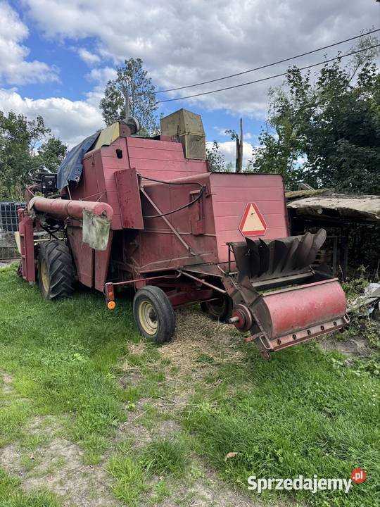 Sprzedam kombajn zbożowy internacjonał 321