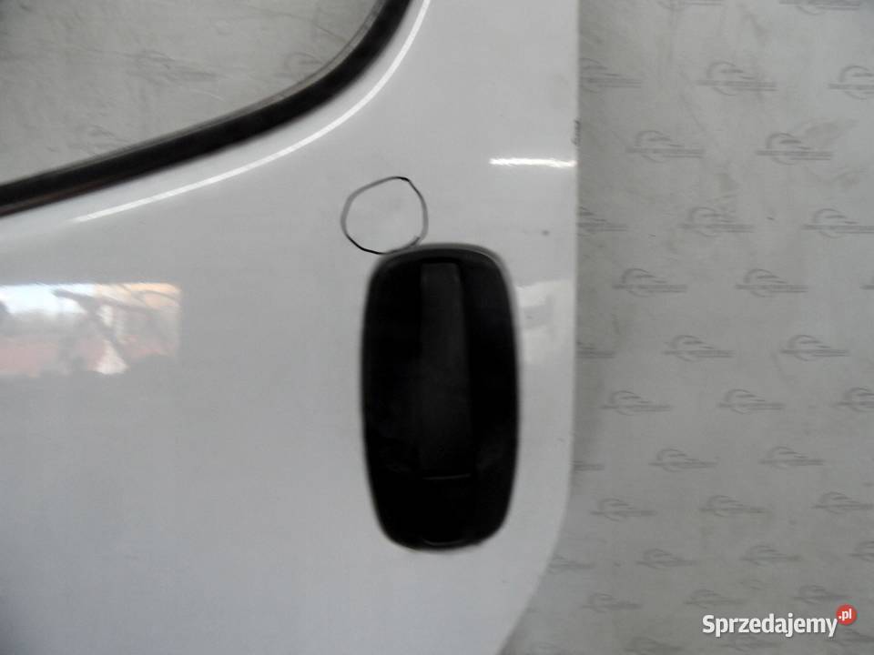 OPEL VIVARO A TRAFIC 08r drzwi lewy przód